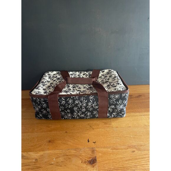 Temp-tations Floral Lace Casserole Tote Set*  Insulated Carrier, Baker, Spoon - Picture 14 of 14